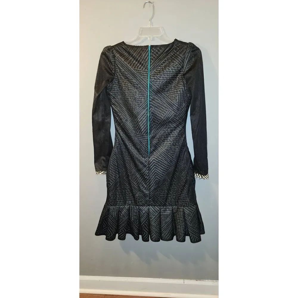 Shingo Custom Dress  - Picture 9 of 9